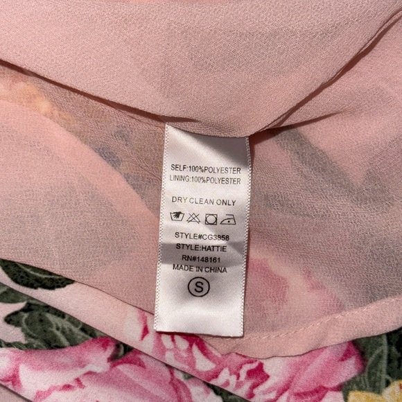 Buddy Love • Floral Smocked Maxi Dress - Picture 7 of 12